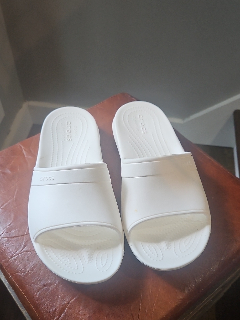 CROCS White Slide Sandals with Textured Footbed